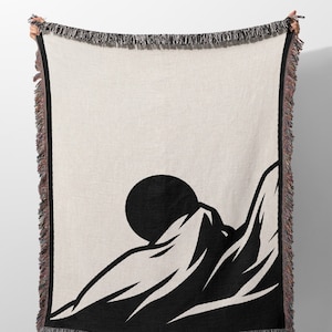 Minimalist Mountain Woven Tapestry Blanket, Decorative Black Mountain Woven Throw Blanket, Mountain Tapestry, Gift for the Home, Room Décor
