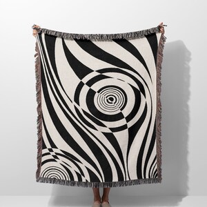 Retro Style Woven Throw Blanket, Black and White Woven Blanket Mcm, Maximalist Aesthetic Apartment Decor, Sofa Blanket Art Deco Throw