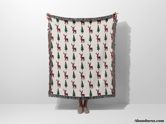 Minimalist Christmas Woven Blanket with Deer and Trees, Red Green Woven Throw Blanket, Unique Christmas Decoration 100% Cotton Woven Blanket