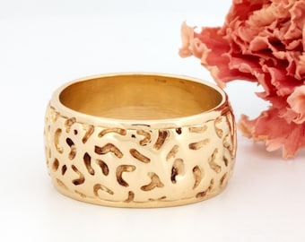 Vintage 10k Yellow Gold Nugget Band Ring