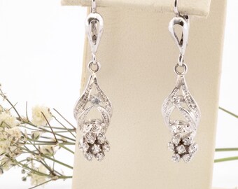 Vintage 18k White Gold Quartz Drop Earrings: Floral Bridal Jewelry