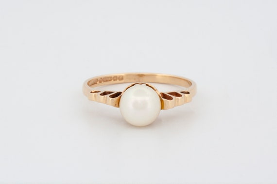 Vintage 9k Yellow Gold Pearl Solitaire Ring with … - image 2