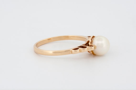 Vintage 9k Yellow Gold Pearl Solitaire Ring with … - image 4