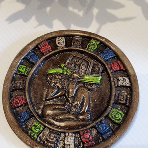 Vintage  Mexican Pottery Wall Plate, Mayan Aztec Calendar, Mexican Souvenirs, Mexico Pottery Decor, Mayan Art Wall Decor, Hippy Eclectic