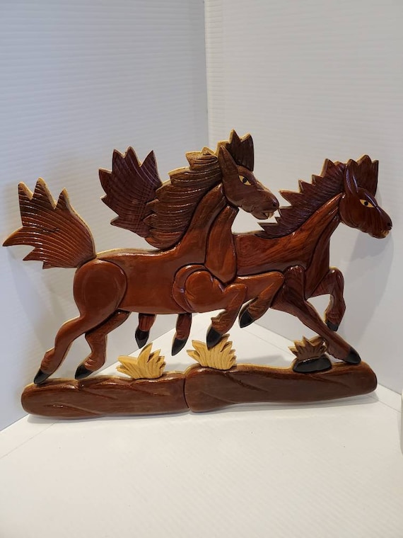 木製 バード フォークアート マレーシア 古民藝 古道具 ヴィンテージのスクロール木製疾走馬の壁飾り、手作り、フォークアート