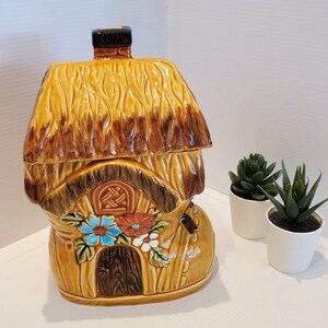 Vintage Ceramic Shoe House Cookie Jar, Made In Japan, Circa 60s, Boot Cottage Cookie Jar, Nursery Rhyme Cookie Jars, Biscuit Jar, Retro