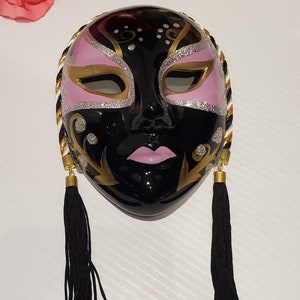 Masque mural fantaisie en céramique des années 80, décoration de masque mural rétro, masque mural de mascarade, masque mural d'art en argile à suspendre, masques muraux en céramique des années 80