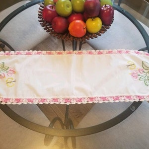 Vintage Rose And Butterfly Embroidered Table Runner With Pink Crocheted Edging, Dresser Table Runners, Vintage Linens, Old Table Clothes