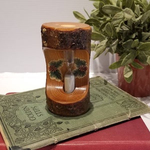 Vintage Wooden 3 Minute Sand Timer, Hand Carved, Hour Glass Timers, Rustic Kitchenware, Egg Timers, Vintage Kitchen Gadget, Folk Art, Cabin