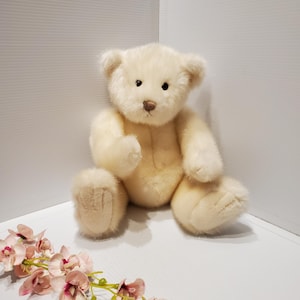 Vintage 80s Light Colored Gund Teddy Bear, Gund Plush Bear, Collectible Gund, Blonde Teddy Bear, Old Teddy Bear, Collectible Teddy Bear