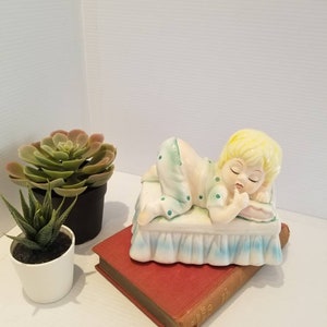 Vintage Ceramic Sleeping Girl Coin Bank, Vintage Coin Banks, Kitsch, Baby Room Decor, Girls Room Decor, Baby Shower Gifts, Baby Gifts, 60s