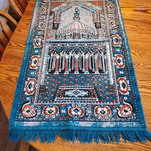 Vintage Rustic Worn Bohemian Wall Rug, Boho Wall Decor,  Boho Wall Hanging, Old Wall Tapestry, 70s Velvet Wall Rug, India Style Wall Rug
