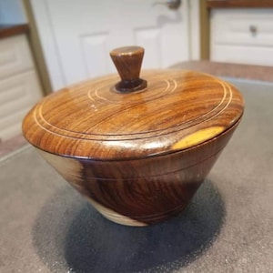 Vintage Wooden Trinket Bowl With Lid, Mid Century Decor, Hand Crafted, Wooden Jewelry Bowl, Catchall Bowl, Artisan Bowl, Wood Storage Bowl
