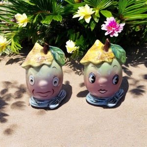 Vintage Py Ceramic Anthropomorphic Fruit Salt And Pepper Shakers, Kitsch Fruit Salt Pepper Shakers, Kitsch Fruit Decor, Japan Fruit Decor