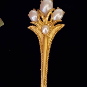 Vintage Park Lane Art Nouveau Style Brooch, Gold Tone, Floral Brooch, Faux Pearl, Prong Set, Circa 50s, Park Lane Jewelry, Art Deco Brooch