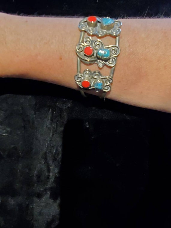 Vintage Mexican Silver Tone Turquoise Coral Cuff … - image 9