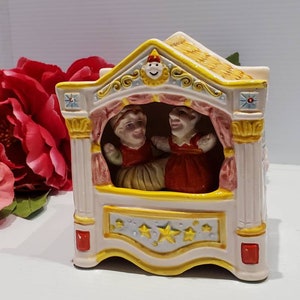 Vintage Ceramic Puppet Show Music Box, Howard Kaplan Decorative Moving Puppet House, Wind Up Moving Puppet Show, Musical Puppet Ornament