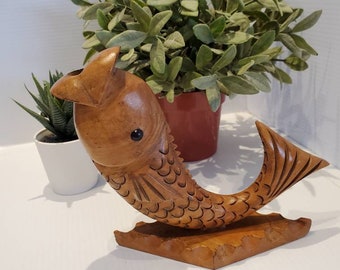 statue de poisson en bois vintage, sculptée à la main, art populaire, décor de poisson, cadeaux de pêcheur, décor de mancave, art du poisson, décoration de poisson, poisson en bois ciselé