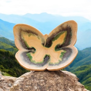 Vintage Handmade Pottery Butterfly Dish, Butterfly Giftware, Butterfly Decor, Butterfly Trinket Dish, Butterfly Ring Dish, Butterfly Items