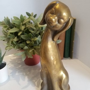Vintage Solid Brass Dog Statue, Kitsch, Brass Decor, Dog Statues, Dog Lover Gifts, Rustic Brass Dog Decor, Dog Figurines, Mid Century