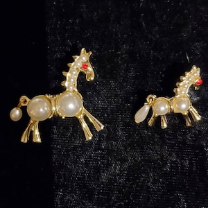 Vintage Faux Pearl Rhinestone Horse And Foal Brooch Set, Gold Tone, Horse Brooches, Horse Jewelry, Kitsch Horse Brooch Set, Galloping Horses
