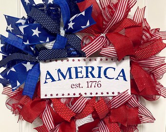 American flag front door wreath; patriotic; America; 4th of July; Independence Day, farmhouse; Stars and Stripes; Merica