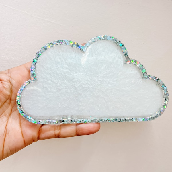 Vassoio Cloud Catch All con rivestimento in argento • portagioielli • piatto dispenser di sapone • portasaponetta • portacandele • decorazione tavolino • vassoio nuvola •