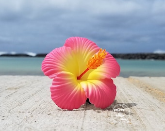 Hibiscus Flower Hair Clip Tropical Hair Clip, Bride Headpiece, Wedding Hair Flower, Bridal Headpiece, Beach Party, Fascinator, Hawaiian Pink