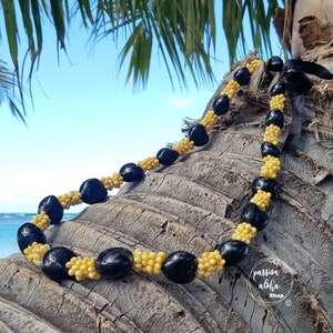Kukui Nut Seashells Lei, Hawaiian Lei, Wedding Lei, Tribal Wood Necklace, Seashell Necklace, Mongo, Bold Necklace,Polynesian Necklace Aloha