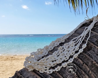 Maui 6 Strand Nasa White Seashells Hawaiian Lei Bundle, Seashell Necklace, Multilayer Necklace, Vintage Seashell Jewelry, Seashell Lei