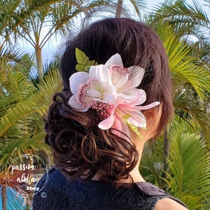 Tropical Hair Clip, Hawaiian Hair Clip, Silk Flower Hair Clip, Bridal Headpiece, Orchid, Lily, Pin Up Hair Flower, Flower Fascinator, Aloha image 1