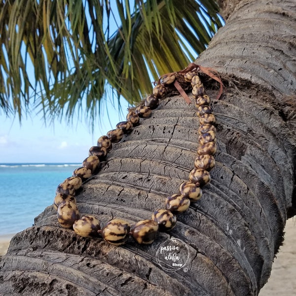 Marble Kukui Nut Hawaiian Lei, Polynesian Necklace, Hawaiian Jewelry, Party Lei, Bold Necklace, Beaded Necklace, Beach Wedding, Graduation