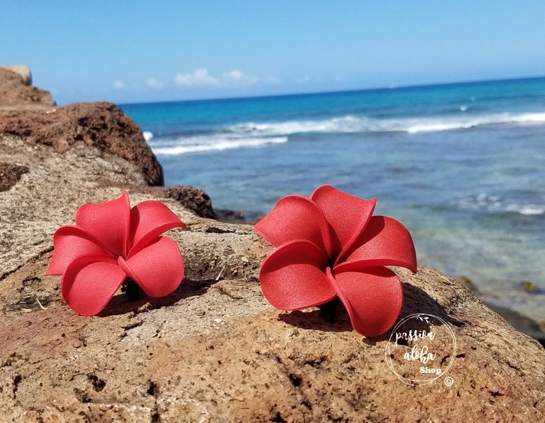 PUALENA Plumeria Hair Clip