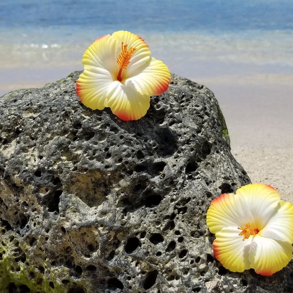 Hibiscus Flower Hair Clip, Tropical Hair Clip, Bride Headpiece, Wedding Hair Flower, Bridal Headpiece, Beach, Fascinator, Hawaiian, Yellow