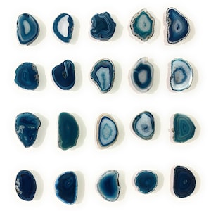 Teal Tone Agate Crystal Phone Stand (Natural Edge)