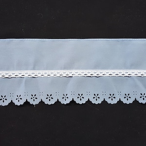 Scalloped Country Blue Decorative Vintage Trim - 5 Yards