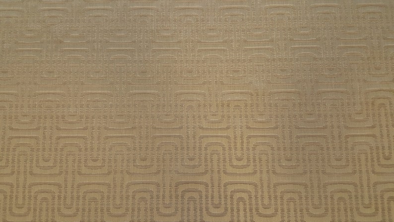 Discount Fabric JACQUARD Oatmeal Maze Drapery
