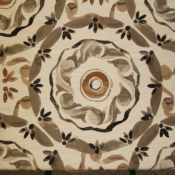 Discount Fabric JACQUARD Taupe, Oatmeal & Black Floral Ornamental Upholstery