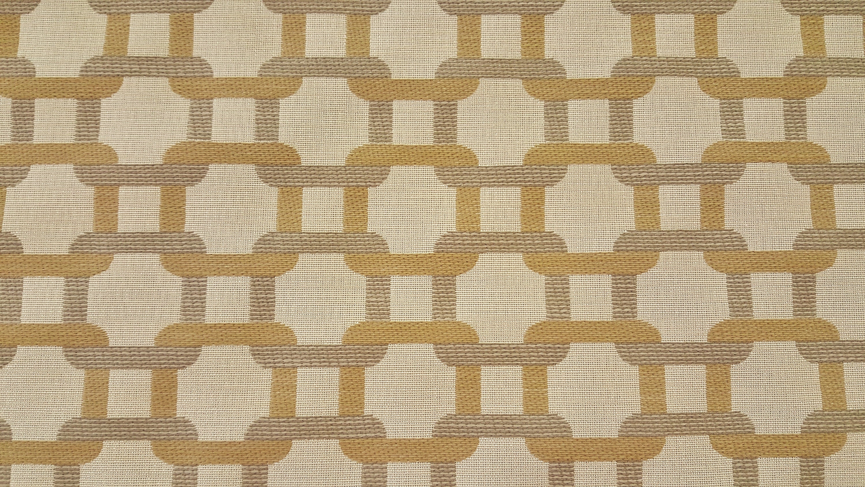 Discount Fabric JACQUARD Gold, Taupe & Cream Chain Link
