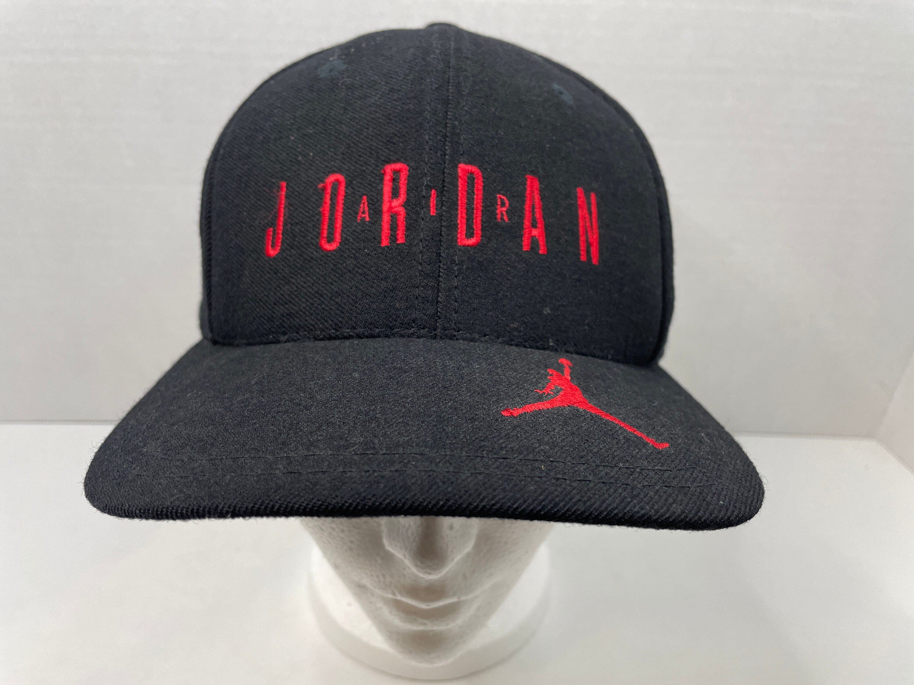 flat bill jordan hats