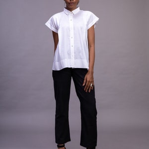 White organic cotton woman&#39;s top, Textured yoke , Woman&#39;s drop shoulder shirt top, White summer top with textured back yoke