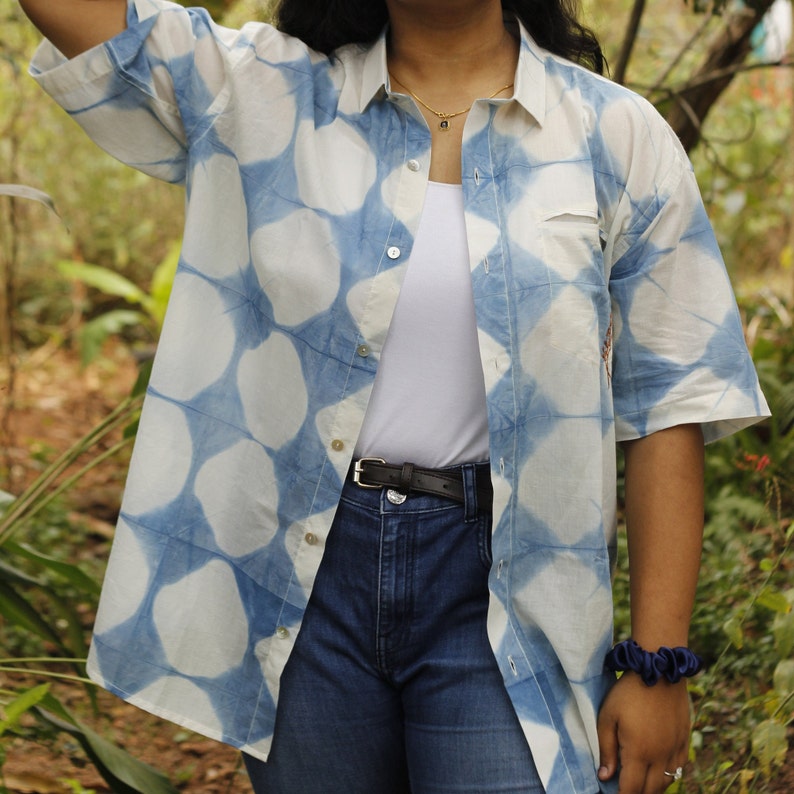 Indigo Geometric shibori short sleeves shirt with moon yoke & embroidery pocket, short sleeves shirt with moon yoke, image 7