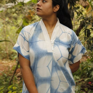 Indigo floral shibori kaftan tunic with pockets, Natural dye loose fit casual kurta image 7