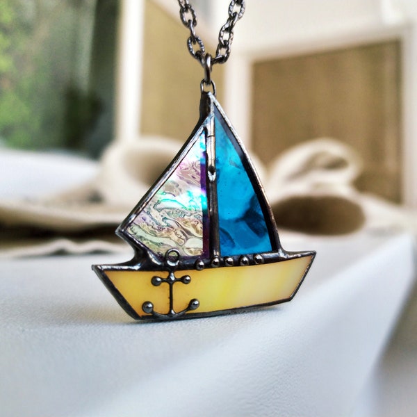 Sailing boat necklace Color block jewelry, Ship necklace Nautical jewelry,Sailing gifts for sailors Boat pendant glass,Maritime jewelry gift