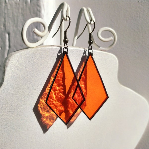 Oranje glas-in-lood oorbellen Dangle oorbellen, Festival oorbellen Blazing sieraden, Statement oorbellen Zonvanger oorbellen, kerstcadeau