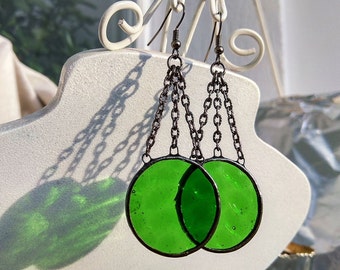 Dangle green earrings Chain linked stain glass earring, Round  earrings, Minimalist jewelry, Circle earrings Statement earrings Long jewelry