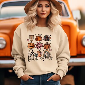 Fall Vibes Sweatshirt, Retro Fall Shirt, Pumpkin Season Shirt, Autumn Shirt, Thanksgiving Sweatshirt, Cute Fall Sweatshirt, Fall Lover Gift
