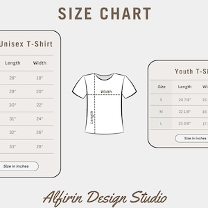 K&ouml;nnte beinhalten: Gr&ouml;&szlig;entabelle f&uuml;r Unisex-T-Shirts f&uuml;r Erwachsene und Kinder. Die Tabelle zeigt die Gr&ouml;&szlig;e, L&auml;nge und Breite jedes Shirts in Zoll. Die Tabelle enth&auml;lt auch die entsprechende Altersgruppe f&uuml;r Kindergr&ouml;&szlig;en.