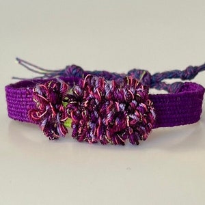 Woven bracelet with silk and linen image 1