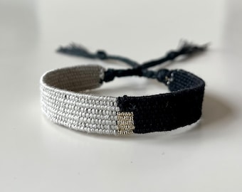 Woven bracelet with silk and linen